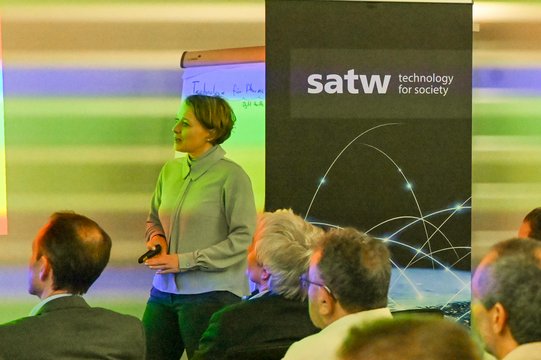  Presentation at SATW event with speaker